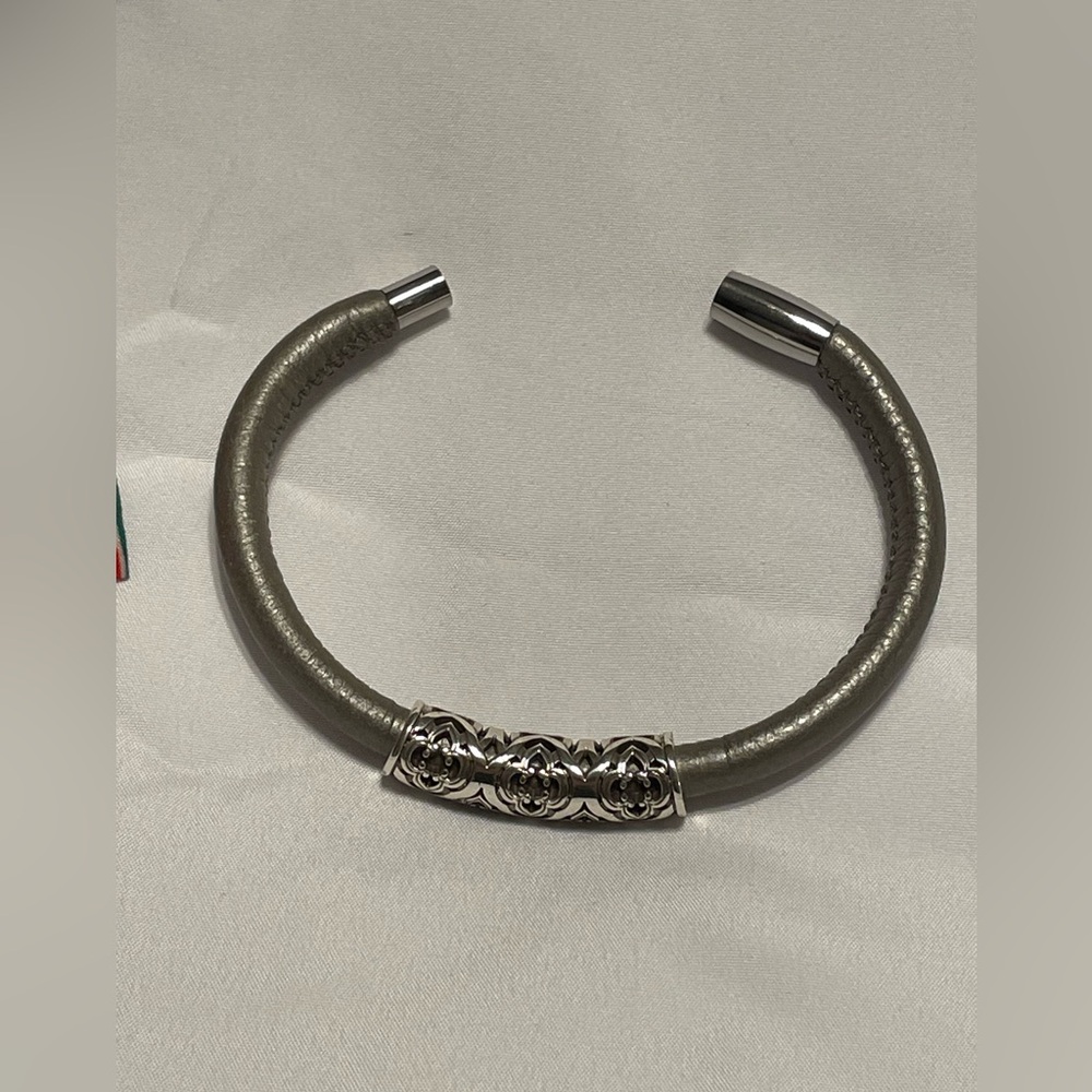 Brighton Taupe Leather Bracelet with Toledo long Bead - Picture 5 of 6